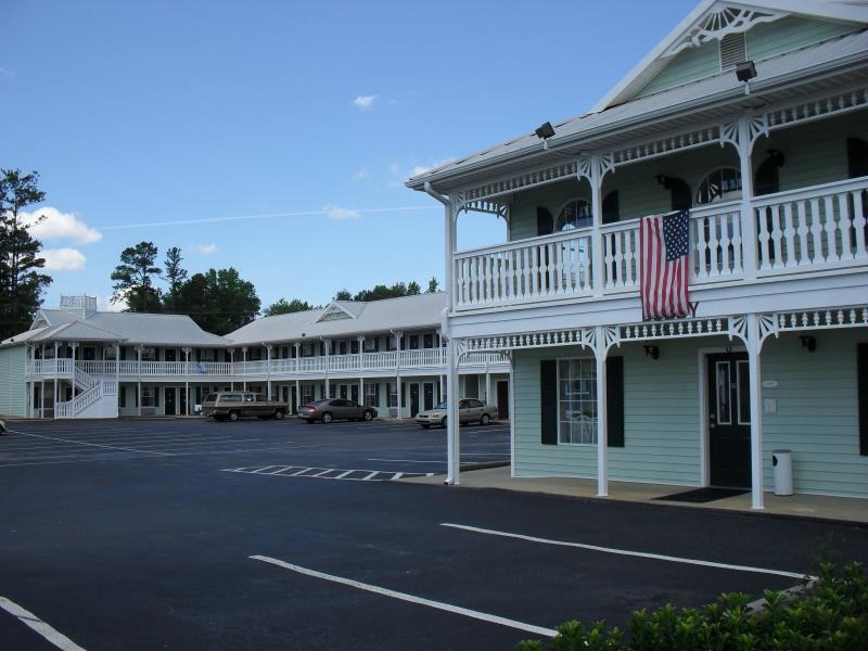 Woodstream Inn Hogansville Экстерьер фото